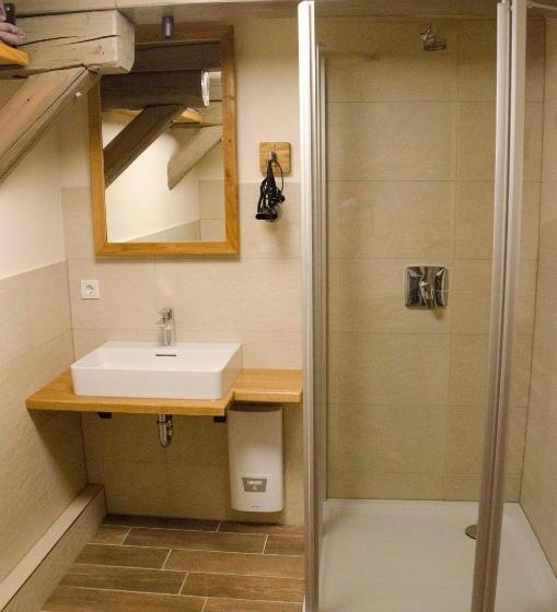 Семейный Номер, Hostel & Hotel Samocca