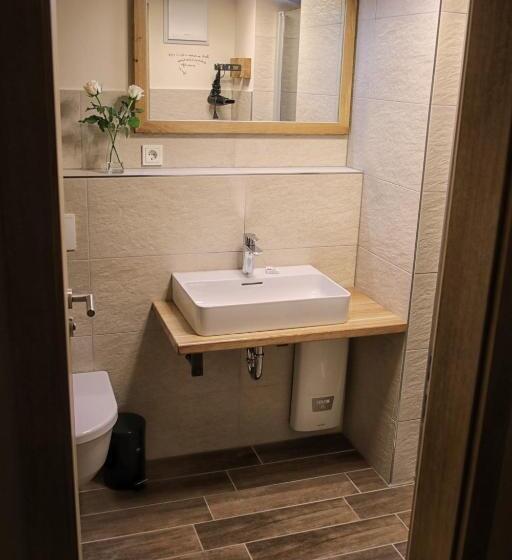 Семейный Номер, Hostel & Hotel Samocca