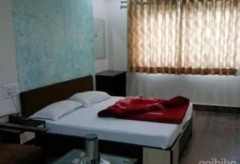 エコノミールーム, Vinayaka