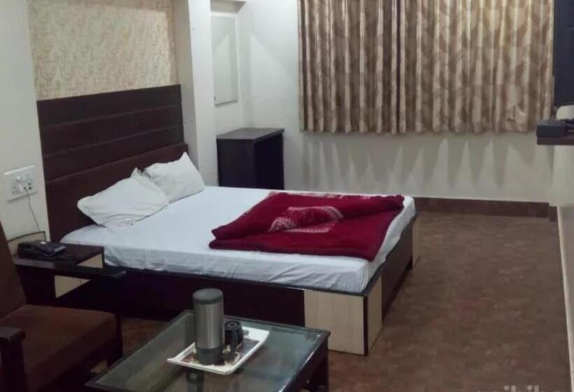 Quarto Economy, Vinayaka