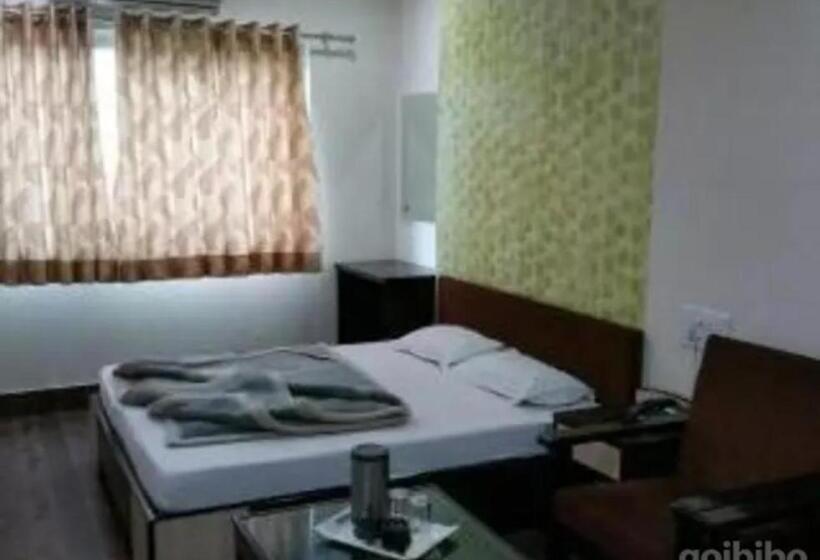 غرفة ديلوكس, Vinayaka