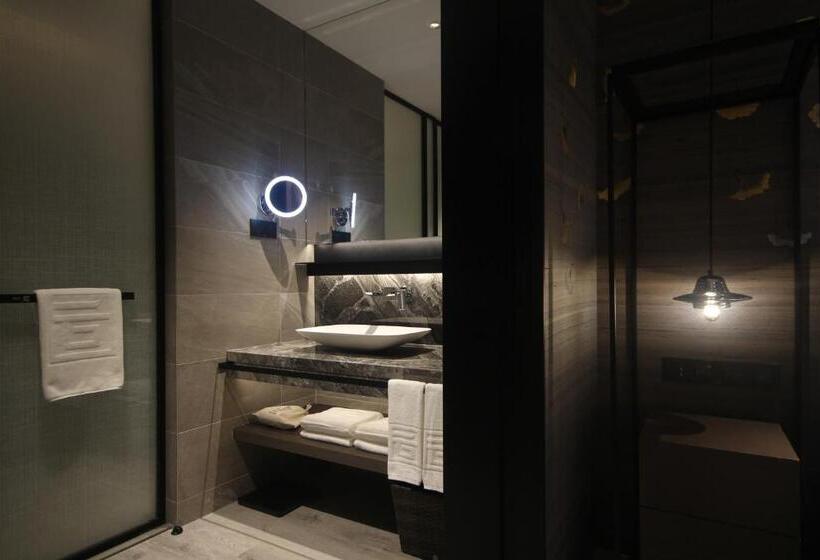 Standart Oda, Yunhe Yebo