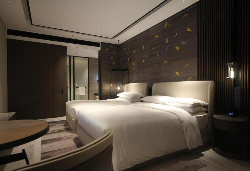 Standart Oda, Yunhe Yebo