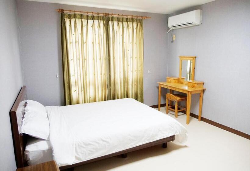 Studio Standard, Yangji Pine Resort