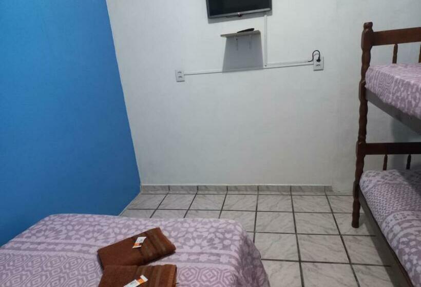 四人标准间, Suíte Barros