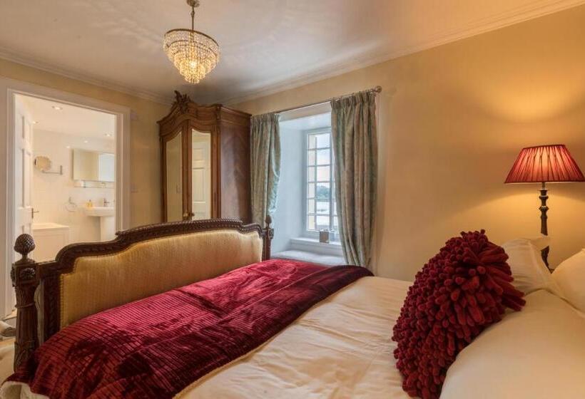Номер Стандарт Вид на Озеро, Altskeith Country House