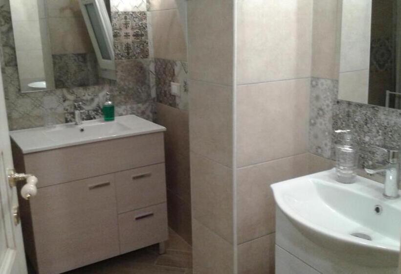 آپارتمان لوکس 1 خوابه, Oikos Atena