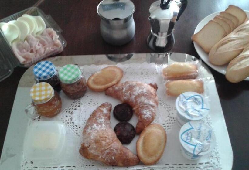 آپارتمان لوکس 1 خوابه, Oikos Atena