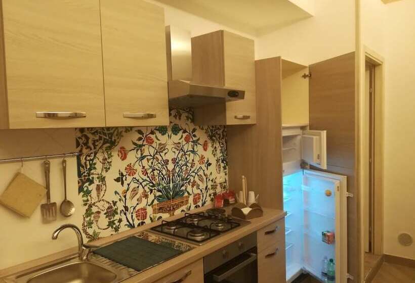 آپارتمان سوپریور 1 خوابه, Oikos Atena