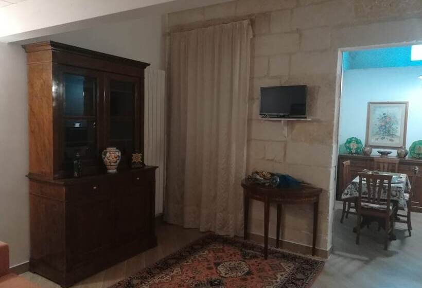 آپارتمان لوکس 1 خوابه, Oikos Atena