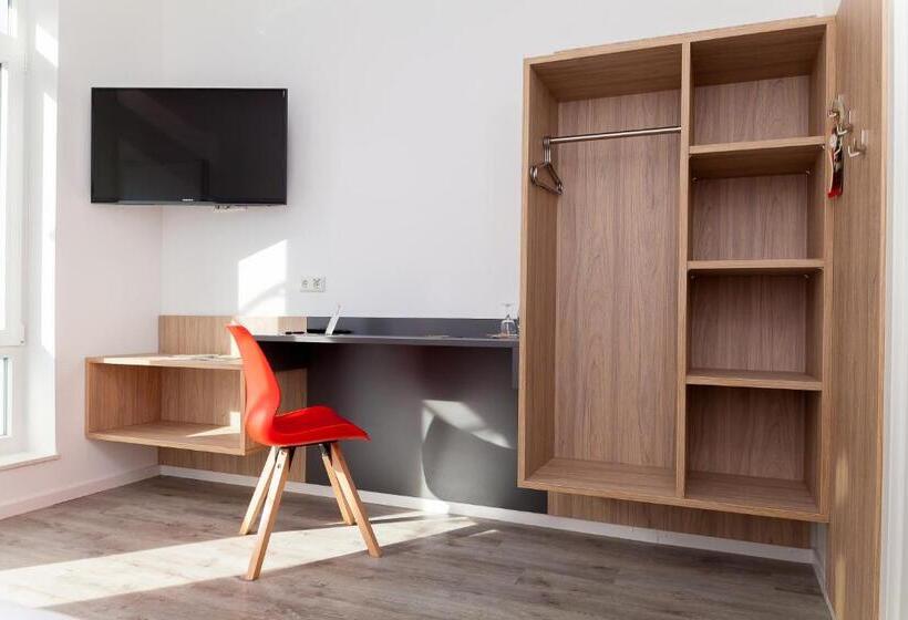 豪华单人间, Hohenloher Tor