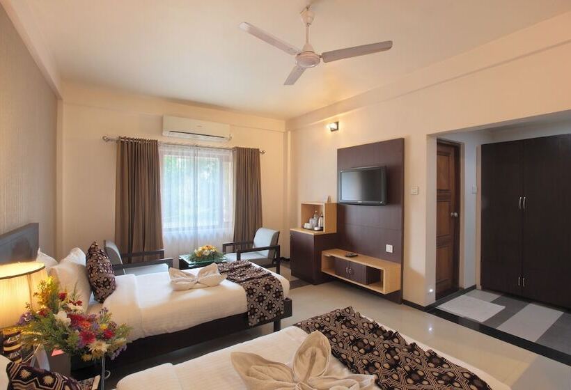 Номер Стандарт, Pushpak Grande