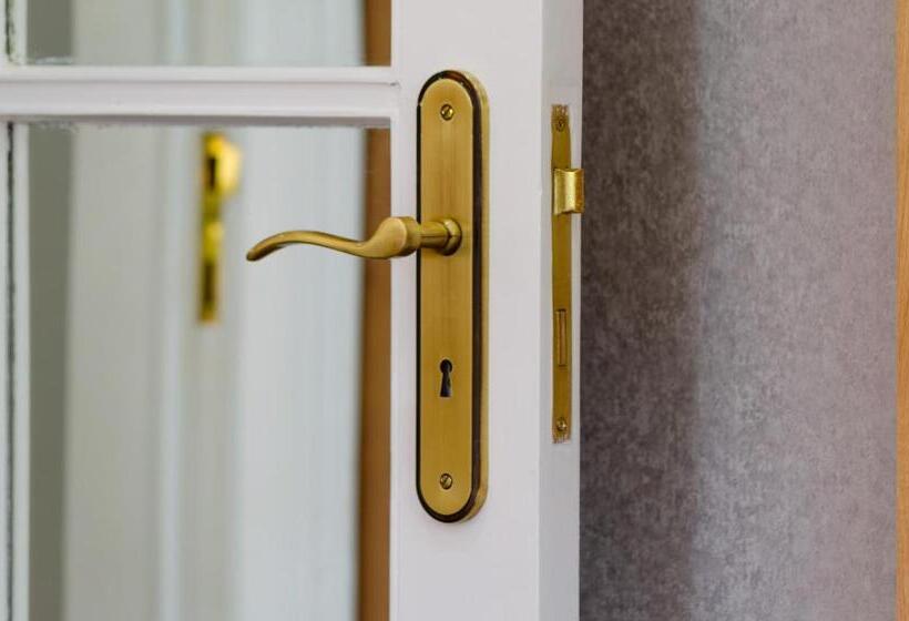 آپارتمان 1 خوابه, Le Jardin Lisbon