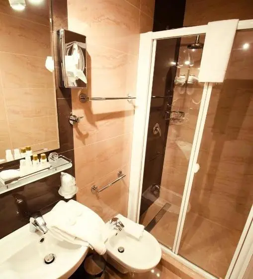 Habitació Deluxe, Fortna
