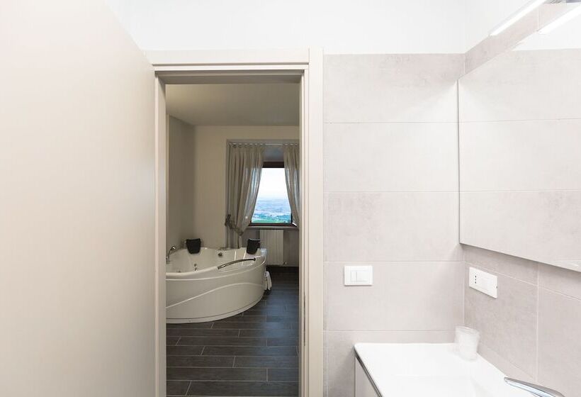 اتاق لوکس, Le Macine