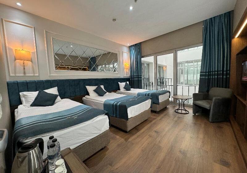 اتاق خانوادگی, Le Macine