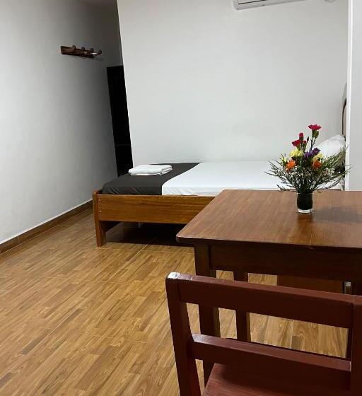 اتاق استاندارد یک نفره, Principe I