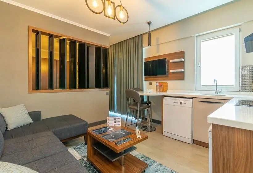 デラックススタジオ, Aforia Thermal Residences
