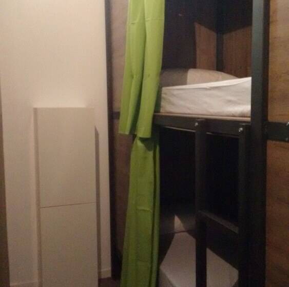 공동 객실, The Market Hostel