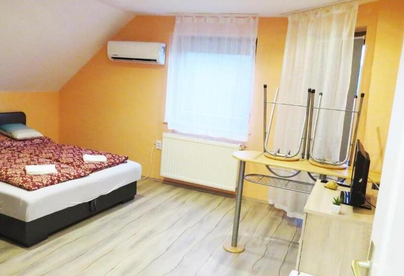 标准房带园景, Hőforrás Wellness Vendégház