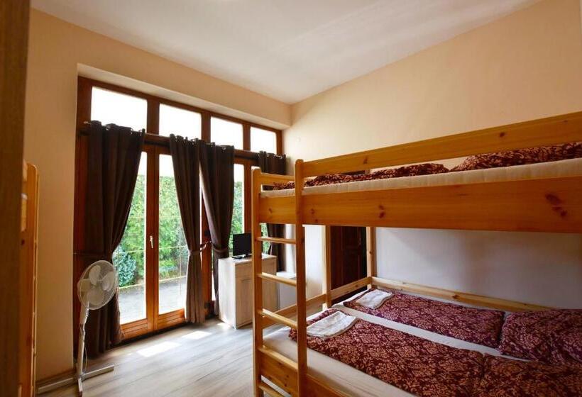 Номер Стандарт Трехместный, Hőforrás Wellness Vendégház
