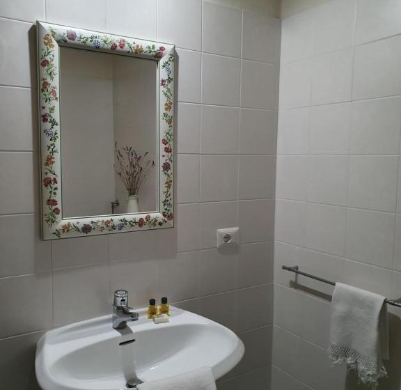 דירת חדר, Castello Di Pratelli