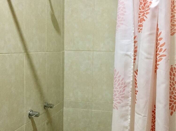 اتاق استاندارد سه نفره, El Nopal