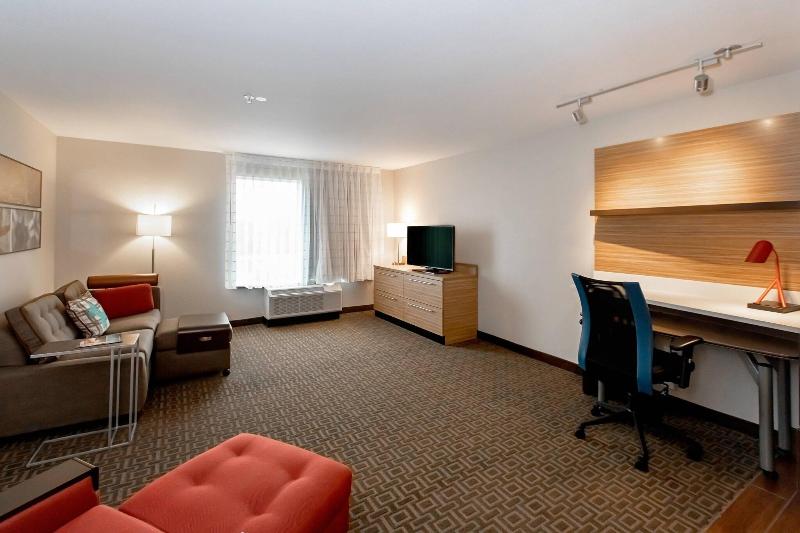 クイーンサイズベッドのスイートルーム, Towneplace Suites By Marriott Louisville Airport