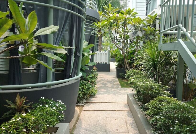 Quarto Deluxe, The Royale Chenang Resort