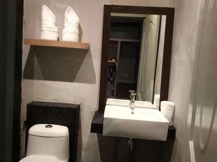 Quarto Deluxe, The Royale Chenang Resort