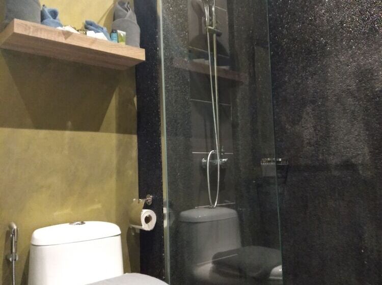 Quarto Deluxe, The Royale Chenang Resort