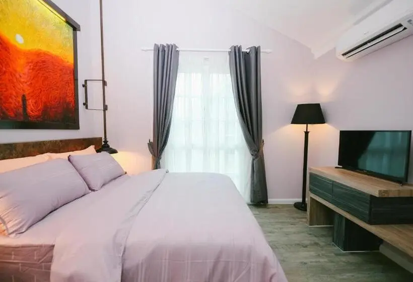 اتاق استاندارد, The Royale Chenang Resort