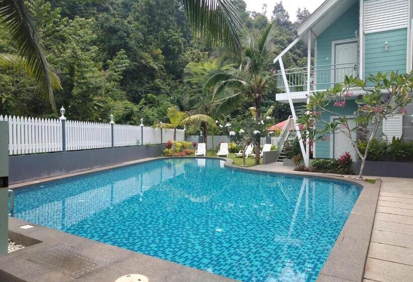 Quarto Deluxe com Sacada, The Royale Chenang Resort