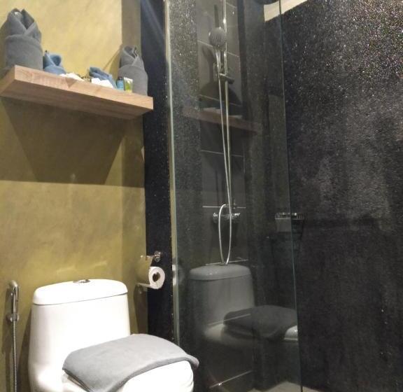 Quarto Deluxe com Sacada, The Royale Chenang Resort