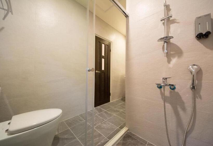 اتاق استاندارد با چشم‌انداز باغ, 7 113