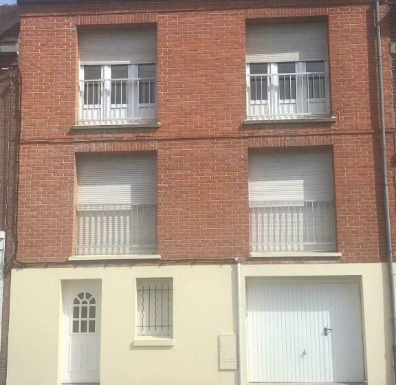 Апартаменты 1 Спальня, Cambrai