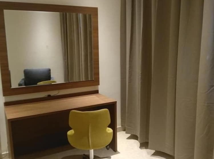 اتاق استاندارد, Capital Hotel Djibouti