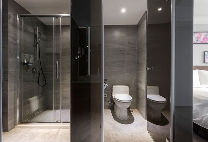 اتاق لوکس, Lakeshore Hotel Yilan