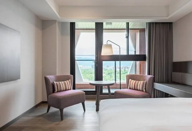 اتاق لوکس, Lakeshore Hotel Yilan