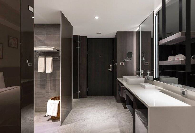 اتاق لوکس, Lakeshore Hotel Yilan