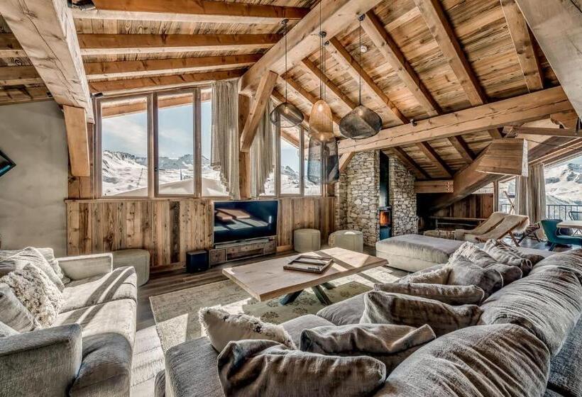 1 Bedroom Penthouse Apartment, Le Refuge De Solaise   2551 M Altitude