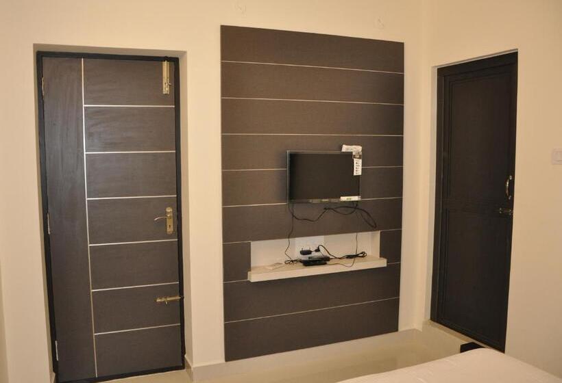 اتاق لوکس, Moonlight Residency