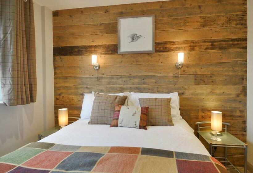 基本间, The Cayley Arms Inn