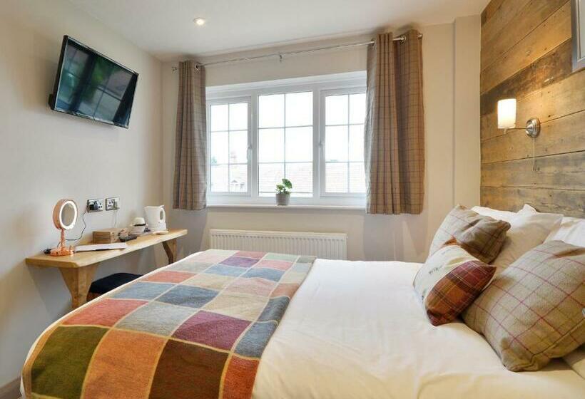 基本间, The Cayley Arms Inn