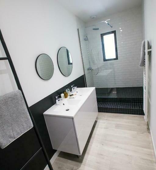 اتاق استاندارد, Antichambre