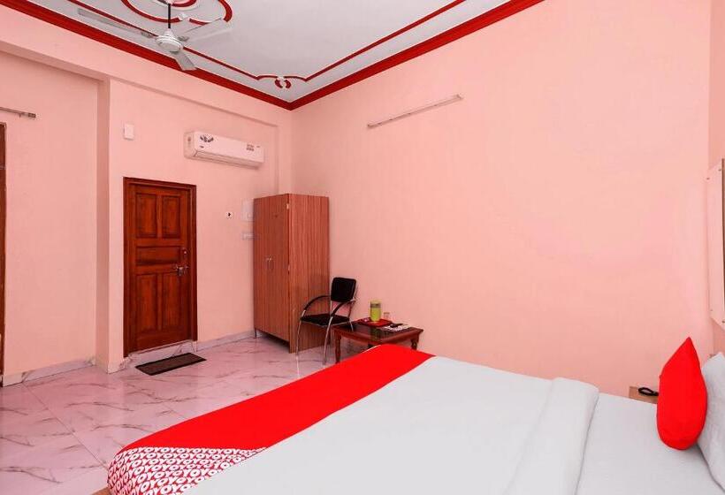 Quarto Estandar, Chaitdeep Palace