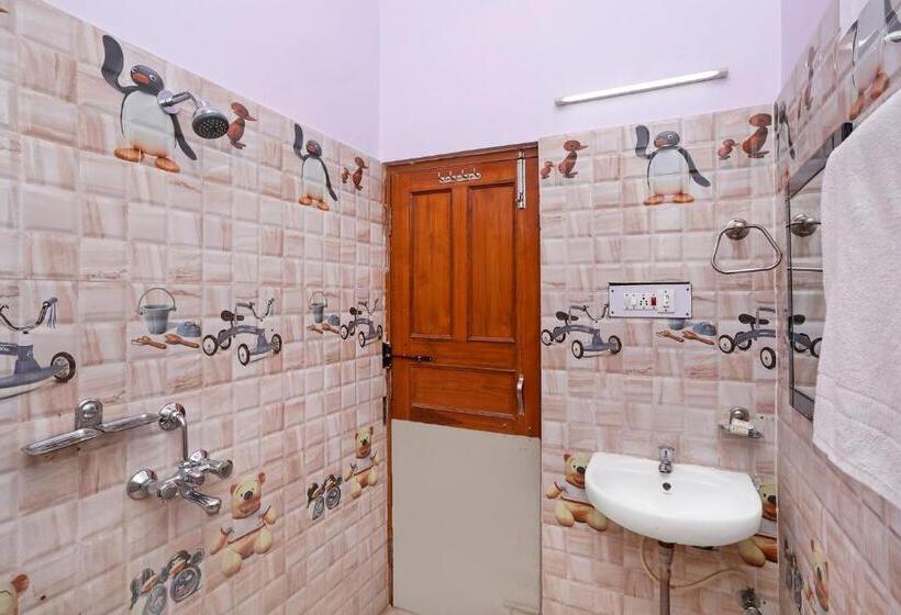 Quarto Estandar, Chaitdeep Palace