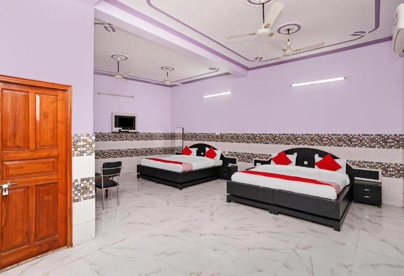 Quarto Estandar, Chaitdeep Palace