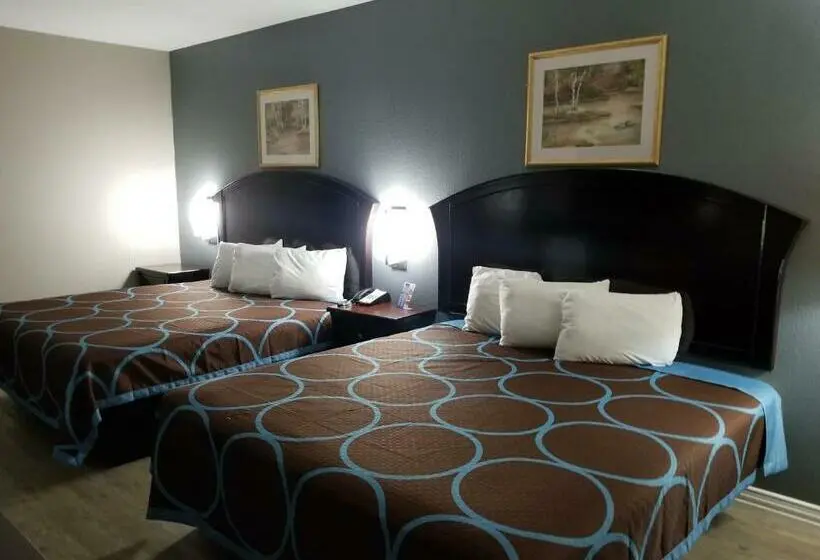 スタンダードルーム, Executive Inn & Suites