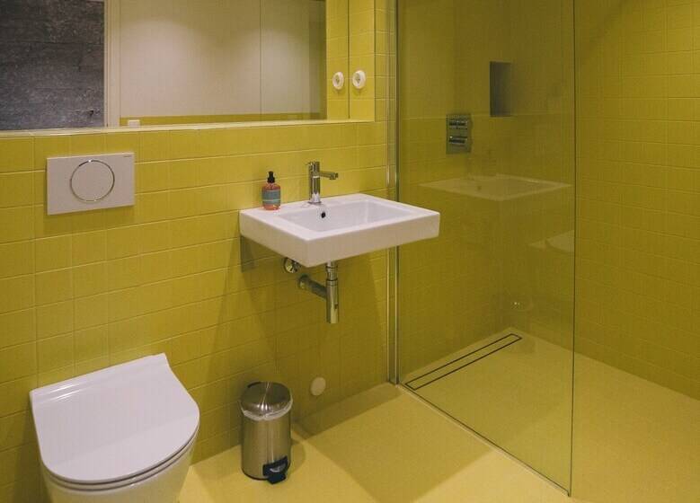 חדר סטנדרט, Trevarefabrikken